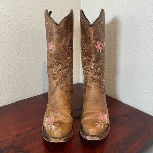 Circle G Tan Leather Boots with Pink Embroidery